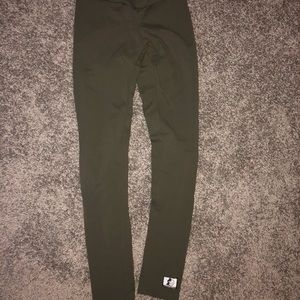 Celestial bodiez army green booty scrunch legging